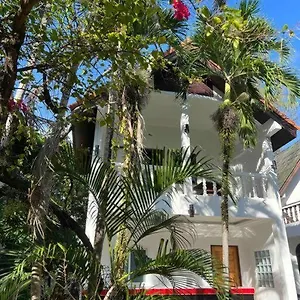 Apartment Charming With Cozy Terrace Near *
