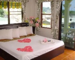 Lanna Thai Boutique Hotell 2*