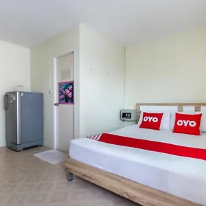 Oyo 885 And Me House 2* Patong