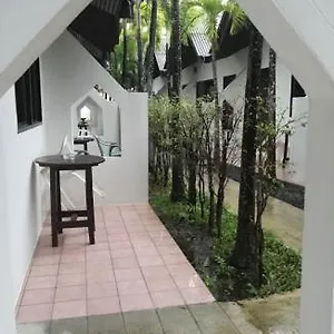 하시엔다 푸켓 리조트 *