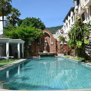 The Hotel 3*