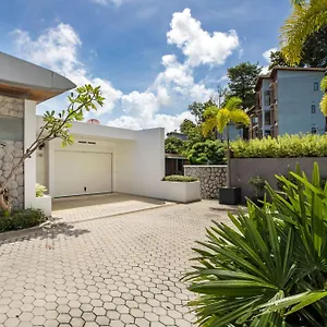 Private 3-storey Pool Atika 10, For 7, Views Of Bay *