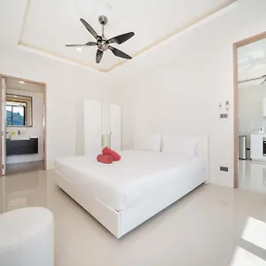 Sea & Mountain Views 1br Viva A603