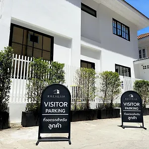 House No.148 Pool