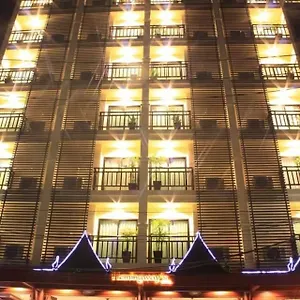 Hemingways 3*