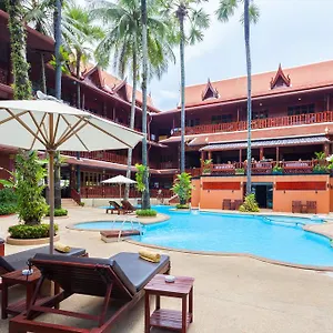 Otel Royal Phawadee Village - 2 Minutes Walk To The 4*