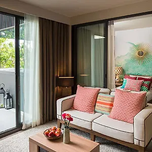 Apartment The Deck Modern Resort Phuket Patong