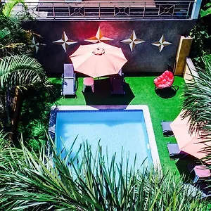 Baan Mon