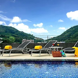 Ashlee Hub Hotel Patong