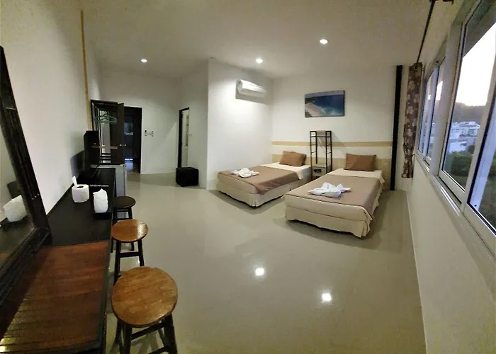 Athome @Nanai 8 Patong foto