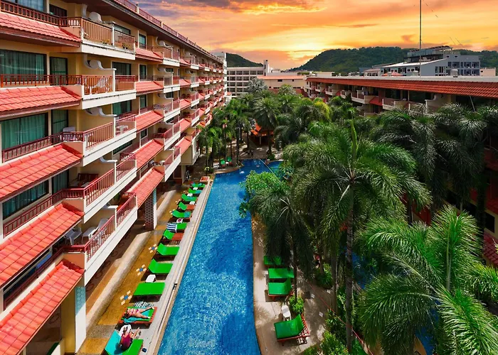 Фото Baumanburi Hotel Patong