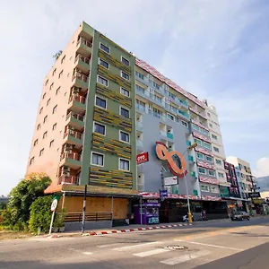 Oyo 861 Dynasty Hotel