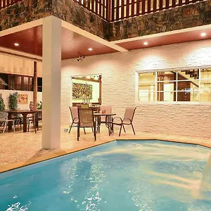 Villa Nanai Pool *