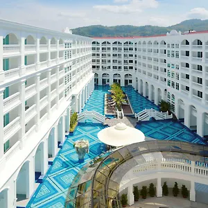 מלון Moevenpick Myth Phuket 5*