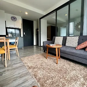 Modern 211 The Deck At Apartment *