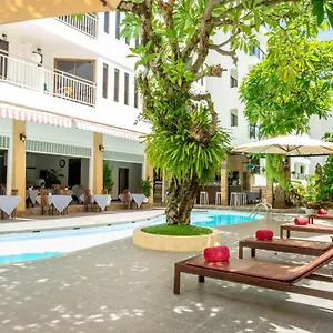 Hotell La Vintage 4*