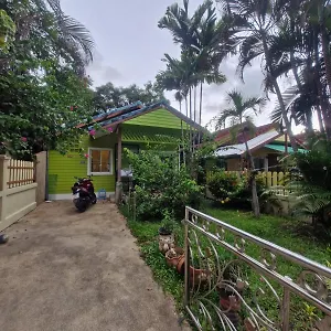 House Apartment *