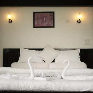 Phuket 420 Hotel