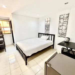 Canal 300 Apartment
