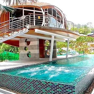 Emerald 1 Bedroom Modern # 109 Apartment *
