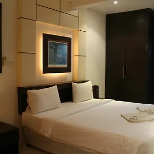 New International Hotel 2*