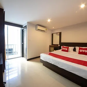 Oyo 373 Mc Ginger House Hotel Patong