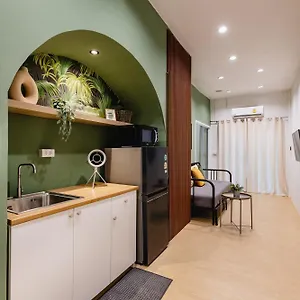Budget Prime Location 2 Bedroom 6 Persons Apartment Patong