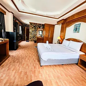 Patong Rockshore Patong