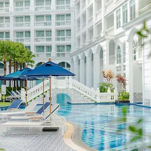 فندق Moevenpick Myth Phuket Patong