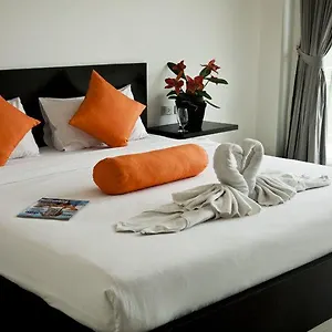 فندق @home Budget Patong