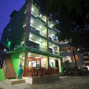 Phuket Tropical 2* Patong