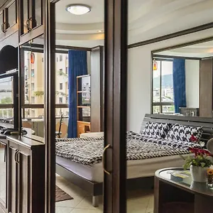 Apartment Grand By Favstay *